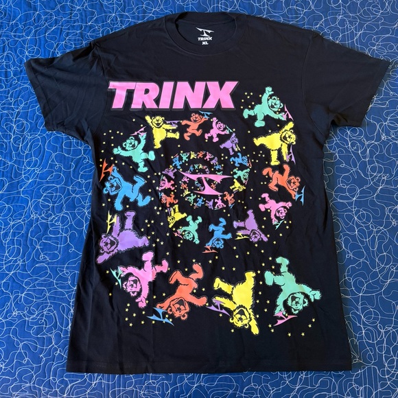 Black Graphic Tee - Short Sleeve